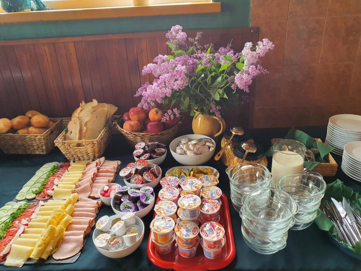 Dom Supelek Bed & Breakfast ดุสนิกิ สดรอย ภายนอก รูปภาพ