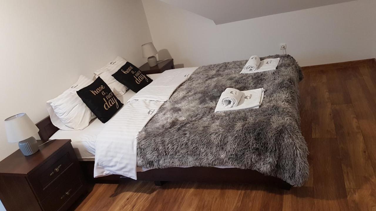 Dom Supelek Bed & Breakfast ดุสนิกิ สดรอย ภายนอก รูปภาพ